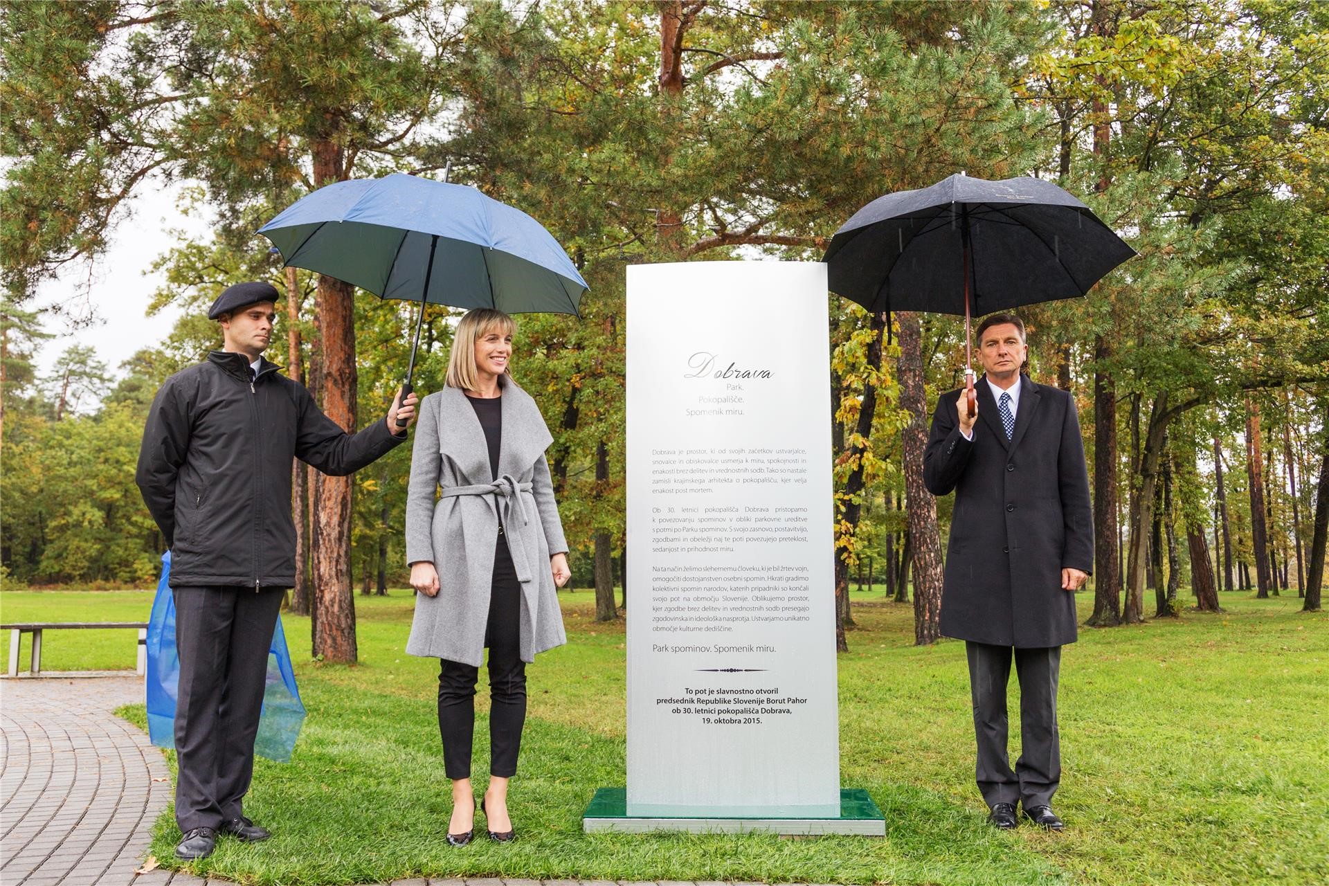 Lidija Pliberšek in Borut Pahor otvorila prvo pot v Parku spominov